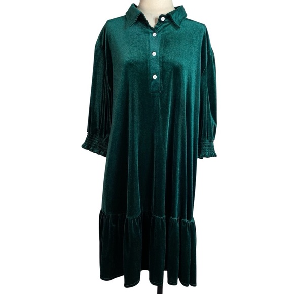 Green Velvet Dress - Picture 1 of 6